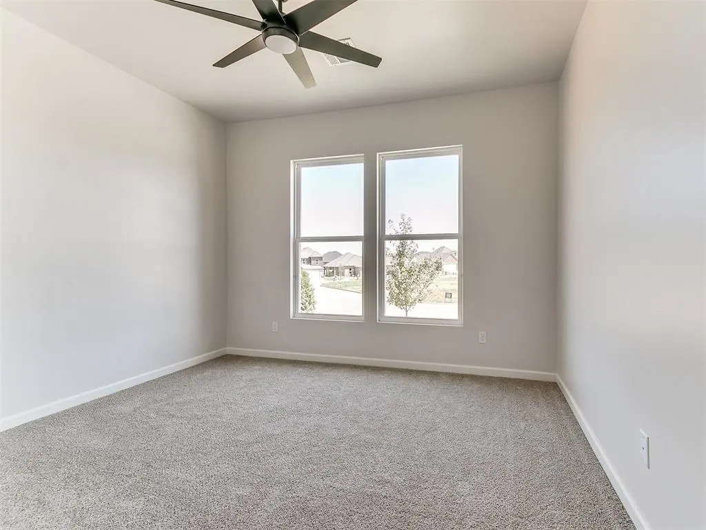 Photo 3 — 7236 NW 152nd Street, Edmond, OK 73013