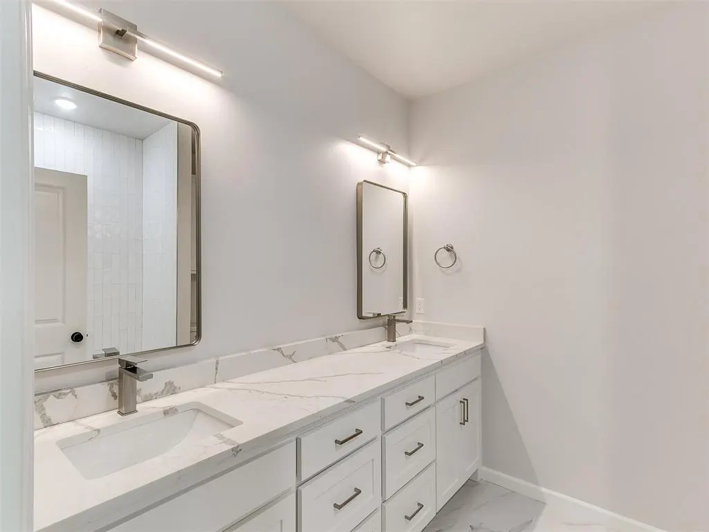 Photo 6 — 7236 NW 152nd Street, Edmond, OK 73013