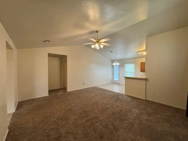 Photo 4 — 1116 Brandywine Lane 2, Norman, OK 73071