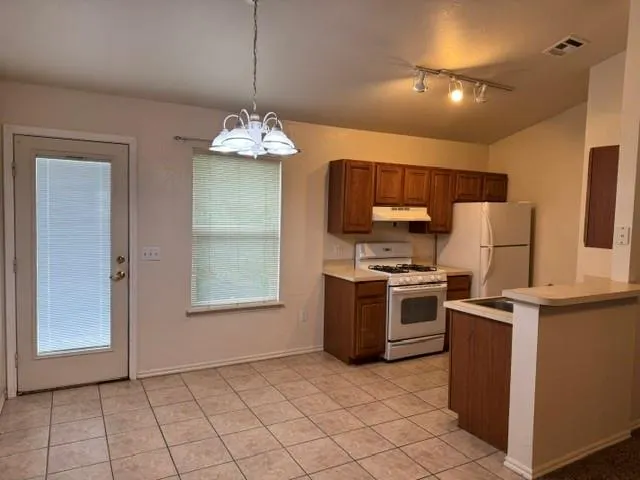 Photo 5 — 1116 Brandywine Lane 2, Norman, OK 73071