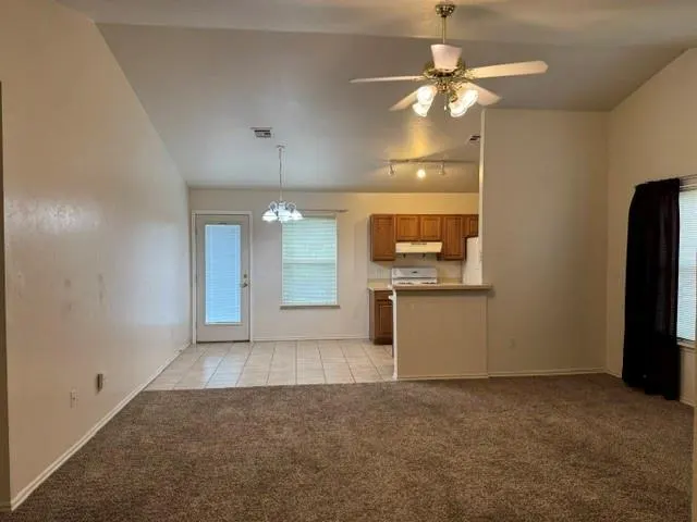 Photo 14 — 1116 Brandywine Lane 2, Norman, OK 73071