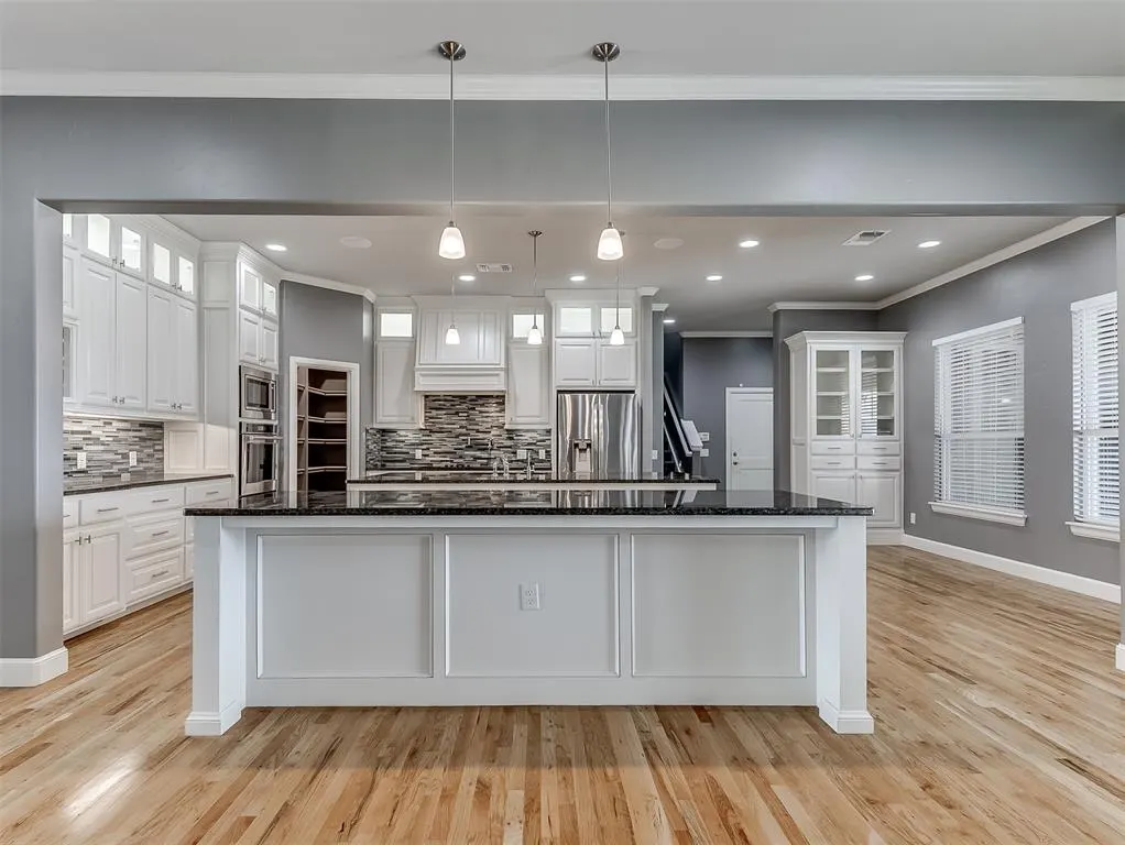 Photo 8 — 3101 Firefly Drive, Norman, OK 73071