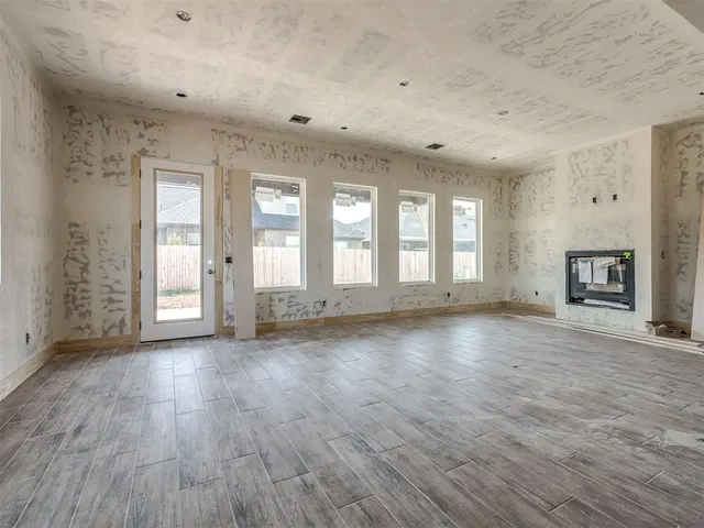 Photo 7 — 16100 Segovia Drive, Oklahoma City, OK 73170
