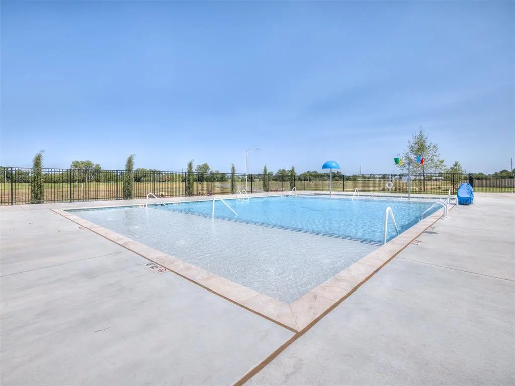 Photo 44 — 16100 Segovia Drive, Oklahoma City, OK 73170