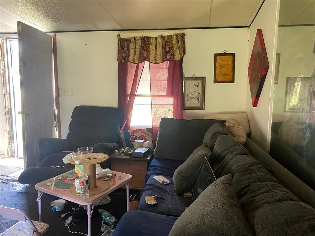 Photo 8 — 1524 SW Georgia Avenue, Lawton, OK 73501