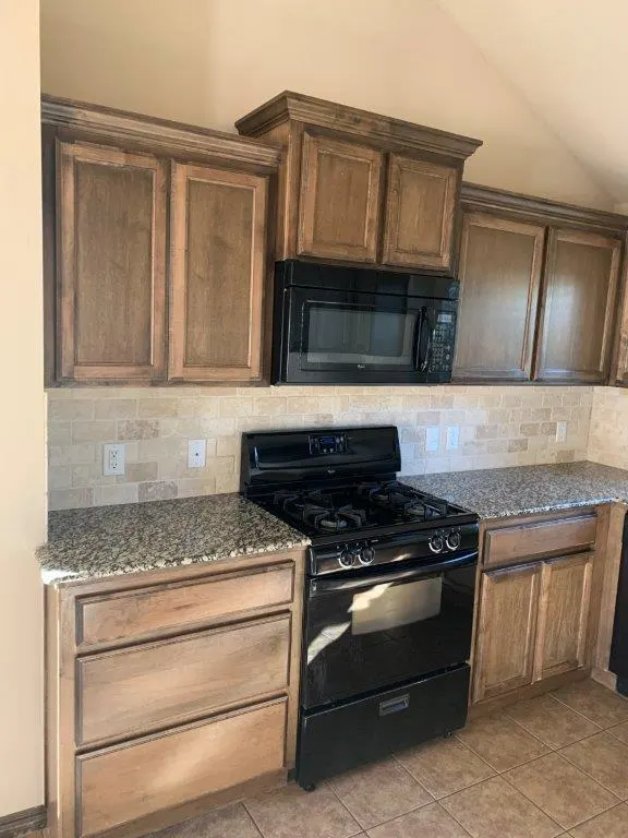 Photo 5 — 3500 Frederick Drive, Norman, OK 73071