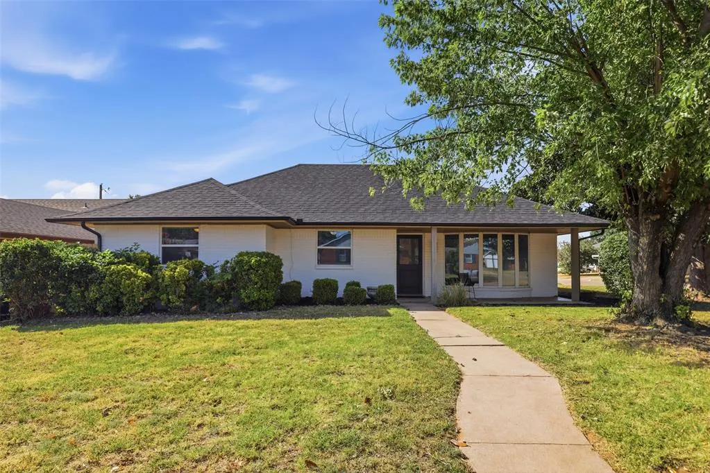 Front exterior — 312 W Blueridge Drive, Oklahoma City, OK 73110