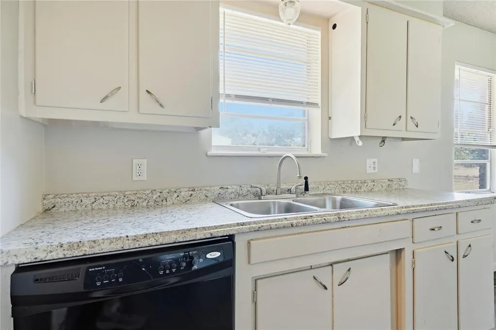 Photo 14 — 4808 Sunset Terrace, Spencer, OK 73084