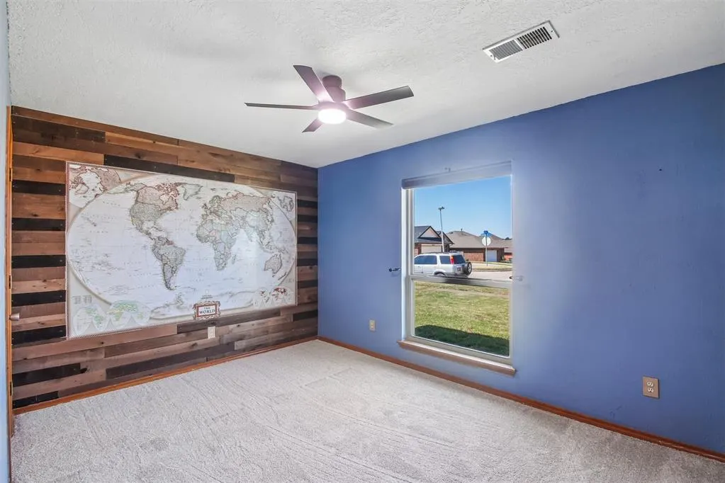 Photo 18 — 1924 Oakwood East Boulevard, Midwest City, OK 73130