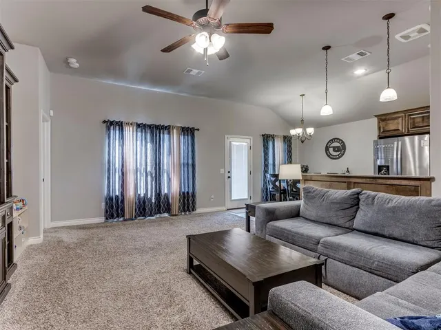Photo 4 — 2612 NW 183rd Street, Edmond, OK 73012
