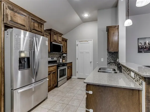 Photo 8 — 2612 NW 183rd Street, Edmond, OK 73012