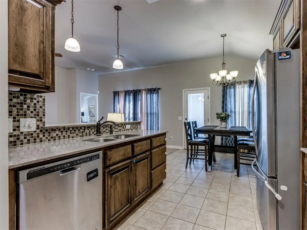 Photo 11 — 2612 NW 183rd Street, Edmond, OK 73012