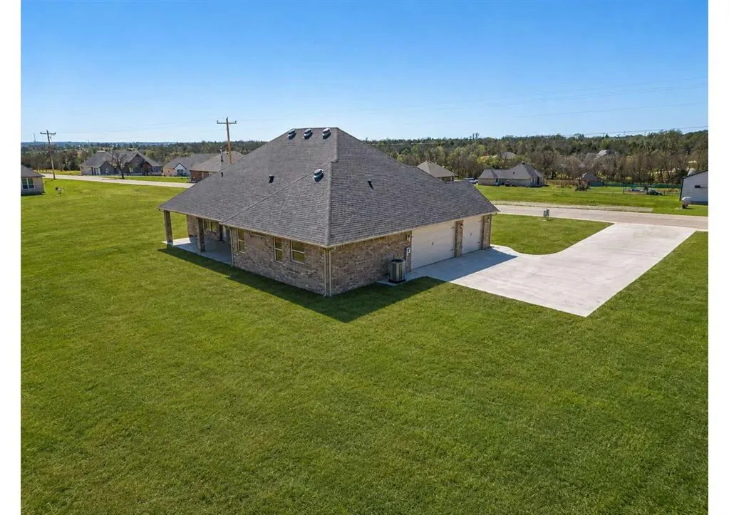 Photo 43 — 1185 Wolf Creek Drive, Blanchard, OK 73010