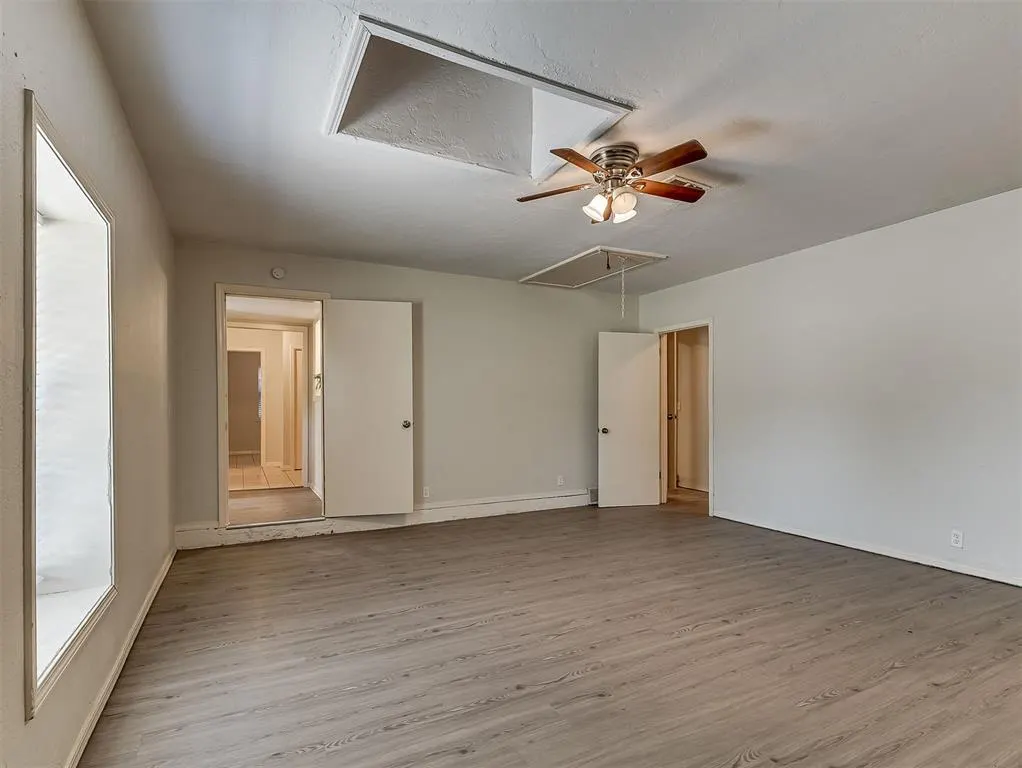 Photo 16 — 111 Oakside Drive, Moore, OK 73160