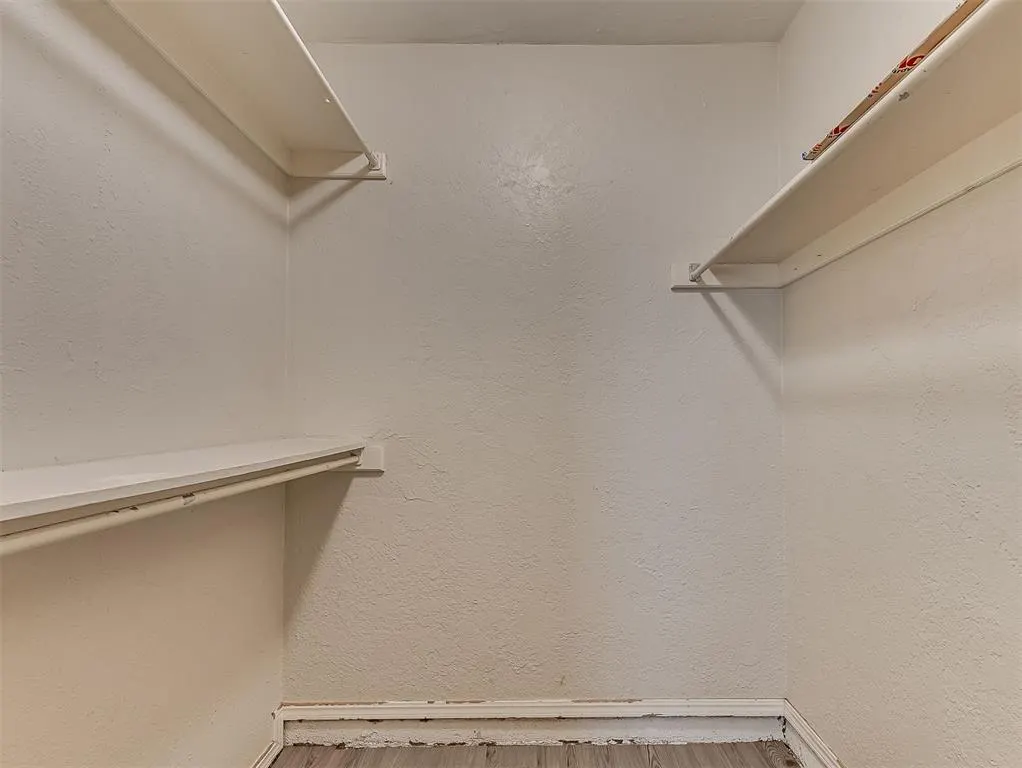 Photo 17 — 111 Oakside Drive, Moore, OK 73160