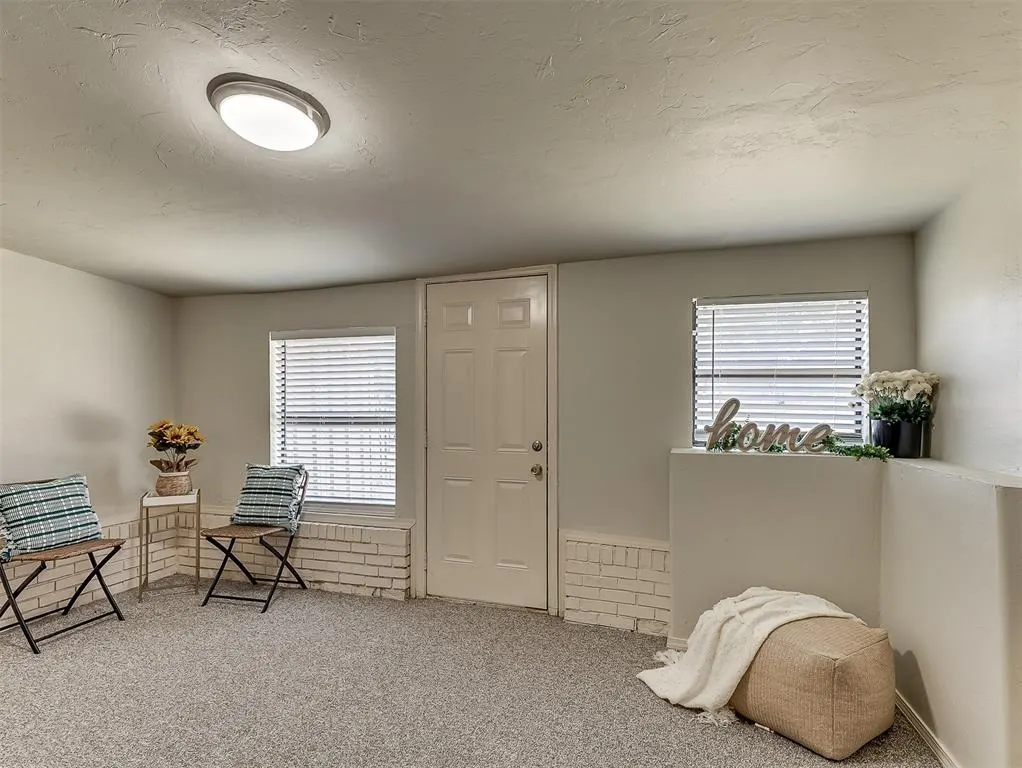 Photo 19 — 111 Oakside Drive, Moore, OK 73160