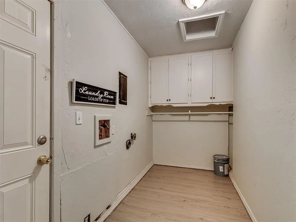 Photo 31 — 111 Oakside Drive, Moore, OK 73160