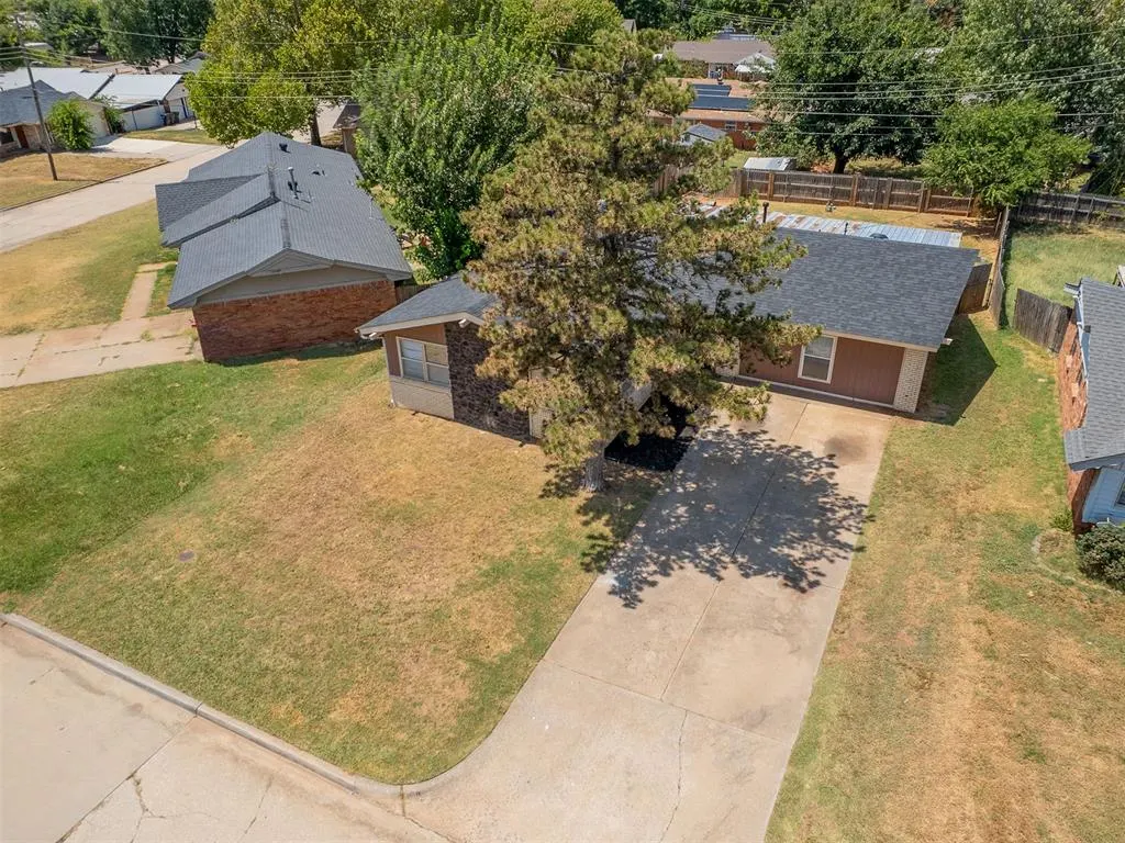 Photo 39 — 111 Oakside Drive, Moore, OK 73160