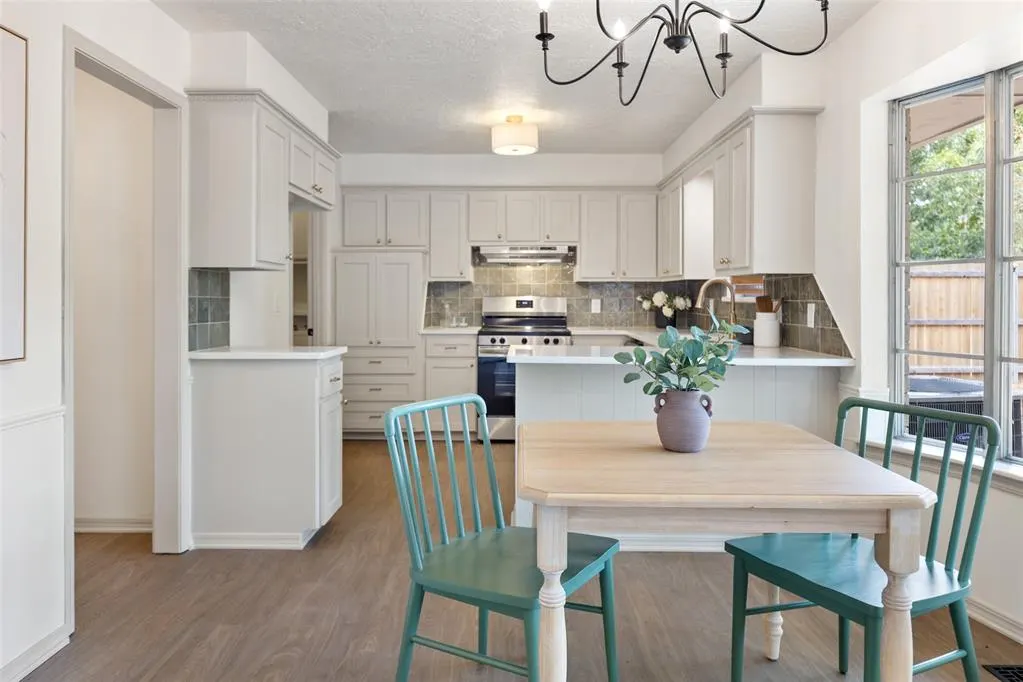 Photo 9 — 1605 Cinderella Avenue, Norman, OK 73072