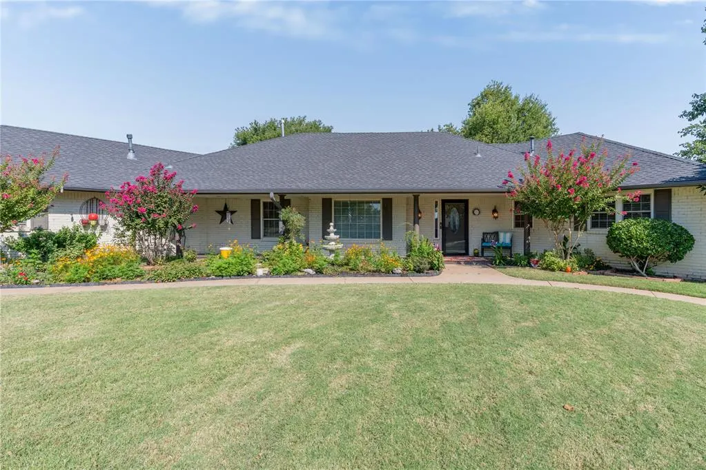 Front exterior — 10001 Harvest Hills Road, Oklahoma City, OK 73162