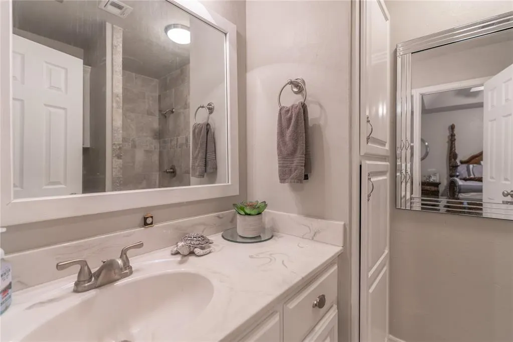 Photo 26 — 10001 Harvest Hills Road, Oklahoma City, OK 73162