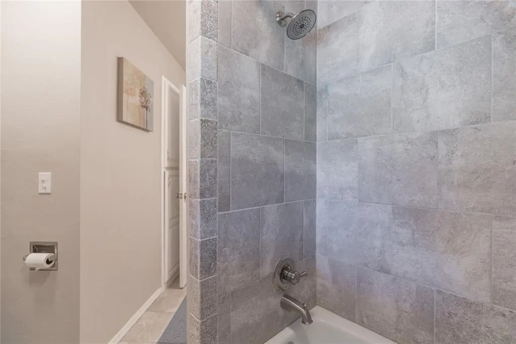 Photo 32 — 10001 Harvest Hills Road, Oklahoma City, OK 73162