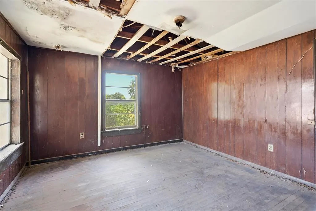 Photo 2 — 502 E California Street, Wynnewood, OK 73098