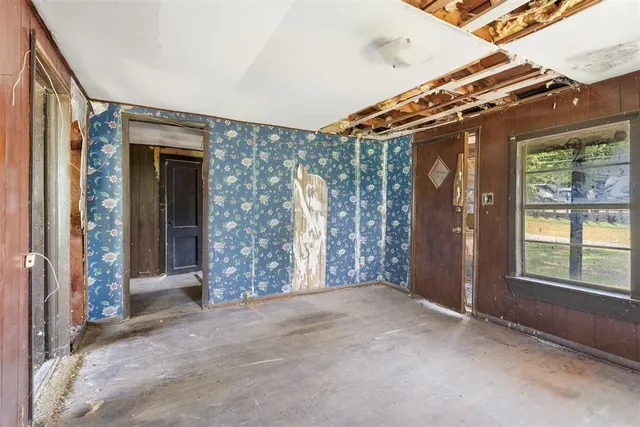 Photo 3 — 502 E California Street, Wynnewood, OK 73098
