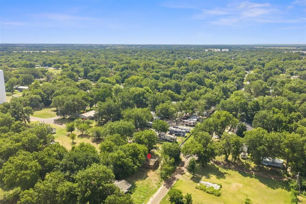 Photo 17 — 502 E California Street, Wynnewood, OK 73098