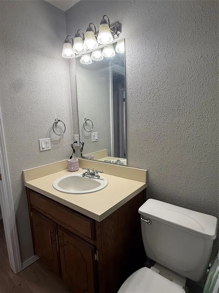 Photo 17 — 900 Polk Street, Altus, OK 73521