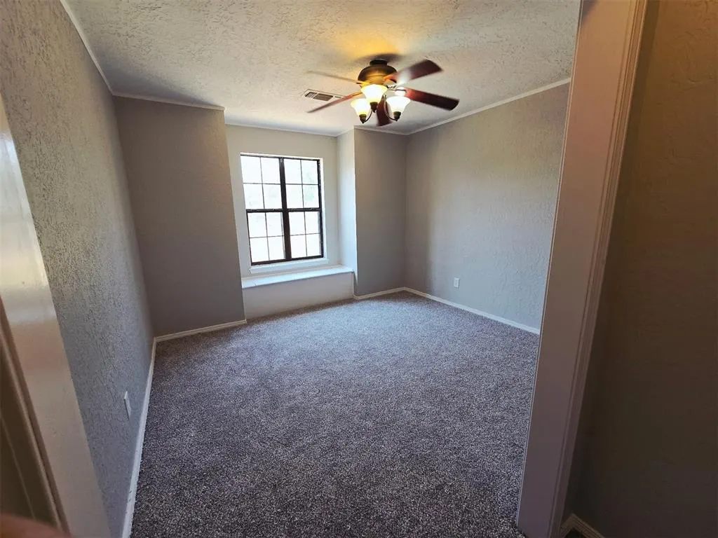 Photo 15 — 900 Polk Street, Altus, OK 73521