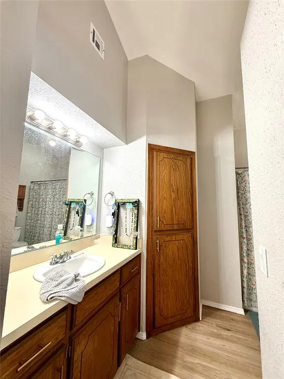 Photo 13 — 900 Polk Street, Altus, OK 73521