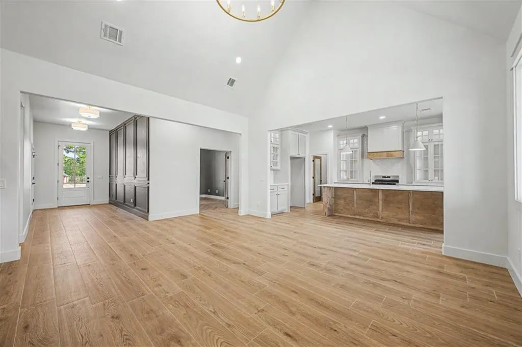 Photo 9 — 3072 Road Runner Court, Guthrie, OK 73044