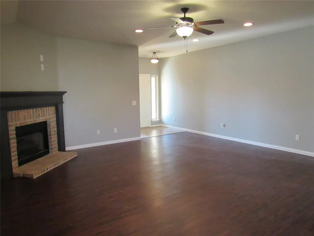Photo 3 — 17516 Black Hawk Drive, Edmond, OK 73012