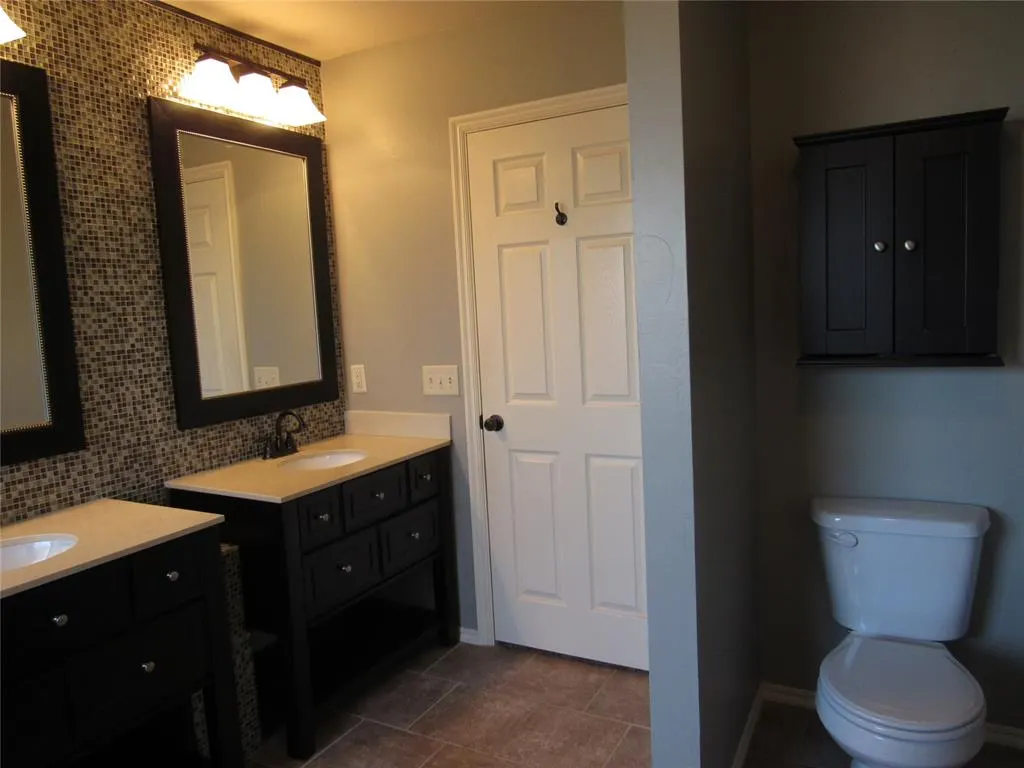 Photo 14 — 17516 Black Hawk Drive, Edmond, OK 73012