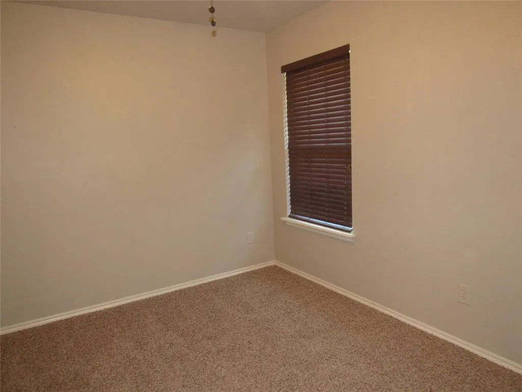 Photo 17 — 17516 Black Hawk Drive, Edmond, OK 73012
