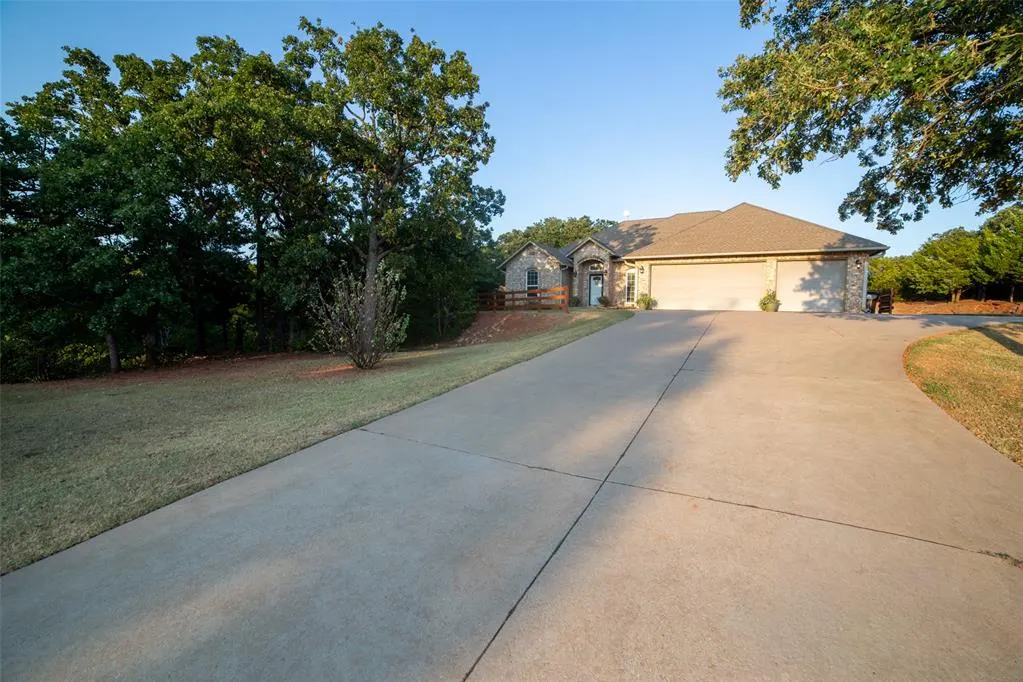 Photo 36 — 22176 Panther Run Road, Luther, OK 73054