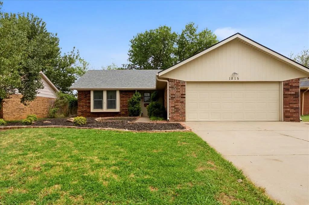 Photo 2 — 1815 N Briarwood Drive, Stillwater, OK 74075