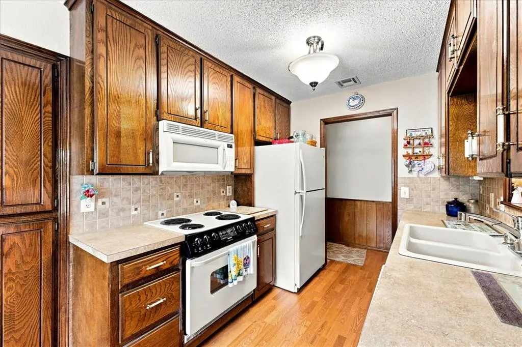 Photo 5 — 1815 N Briarwood Drive, Stillwater, OK 74075