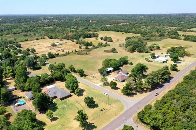 Photo 8 — 0000 N Henny Road, Jones, OK 73049