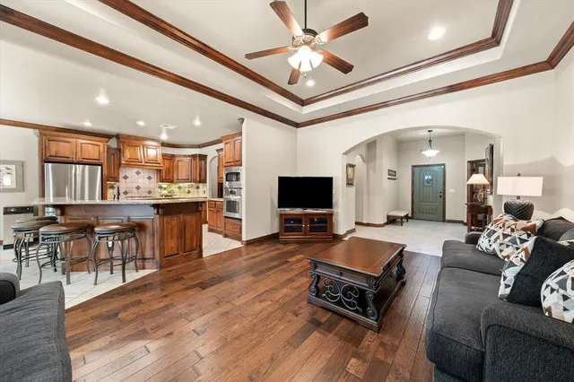 Photo 6 — 840 Sea Biscuit Drive, Edmond, OK 73025