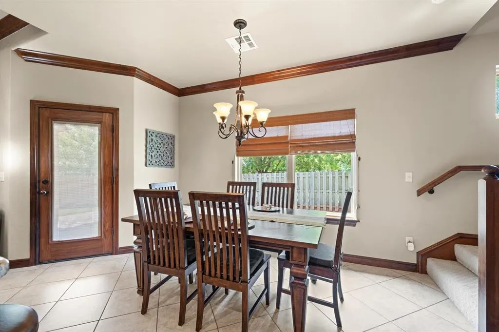 Photo 11 — 840 Sea Biscuit Drive, Edmond, OK 73025