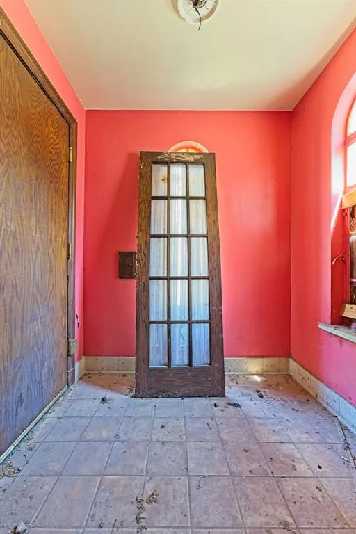 Photo 14 — 400 SW 28th Street, Oklahoma City, OK 73109