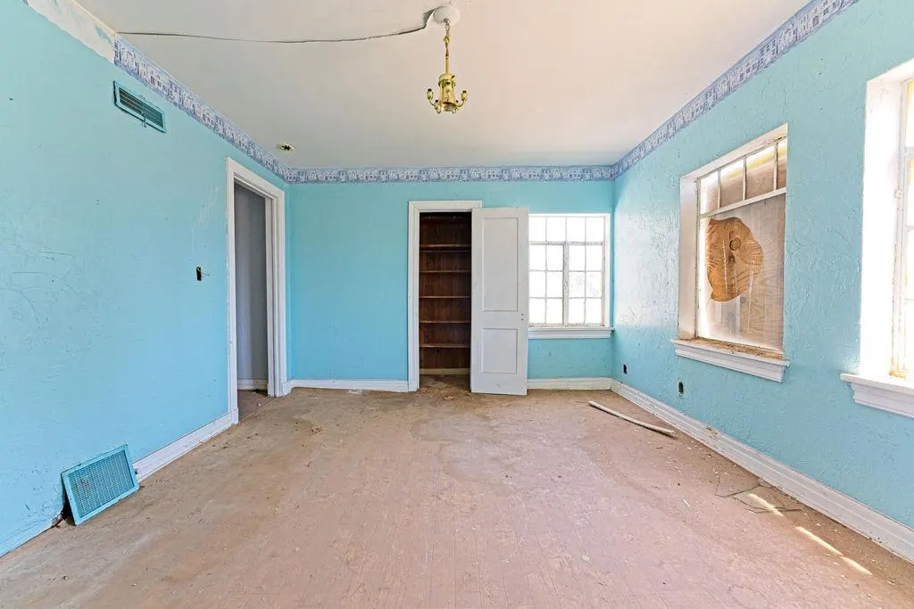 Photo 31 — 400 SW 28th Street, Oklahoma City, OK 73109