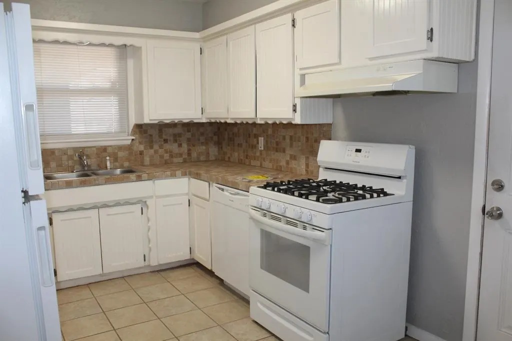 Photo 3 — 3036 SE 20th Street, Oklahoma City, OK 73115