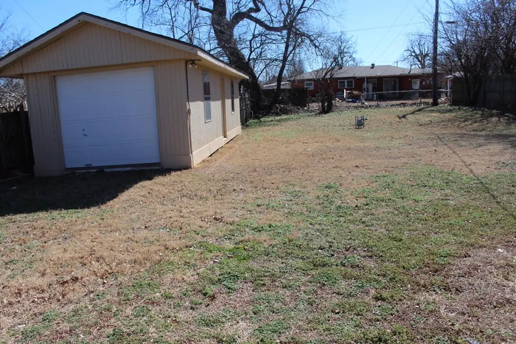 Photo 9 — 3036 SE 20th Street, Oklahoma City, OK 73115