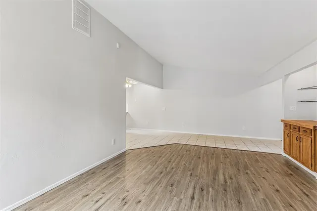 Photo 8 — 820 NW 137th Street, Edmond, OK 73013