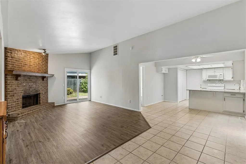Photo 9 — 820 NW 137th Street, Edmond, OK 73013
