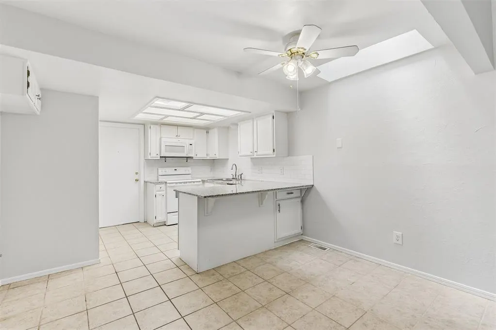 Photo 11 — 820 NW 137th Street, Edmond, OK 73013