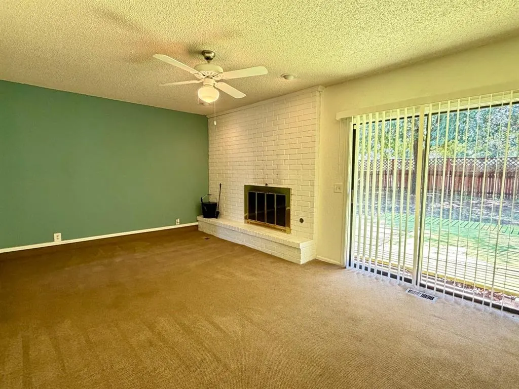 Photo 3 — 6612 Crow Circle, Oklahoma City, OK 73132